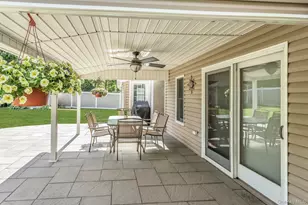 20 Danton St, Melville, NY 11747 - Photo 23