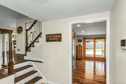 20 Danton Street, Melville, NY 11747 - Photo 5