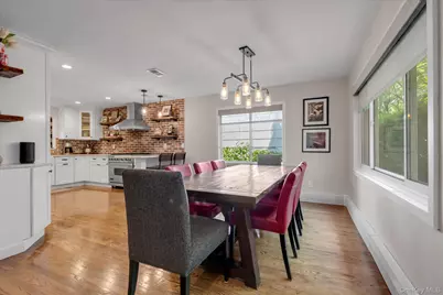117 Soundview Drive, Port Washington, NY 11050 - Photo 5