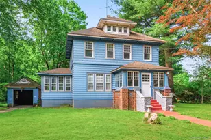 13 Cottage St, Monticello, NY 12701 - Photo 3