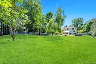 37 Wilmington Dr, Melville, NY 11747 - Photo 41