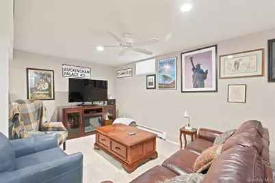 17 Lower Road, Smithtown, NY 11787 - Photo 21