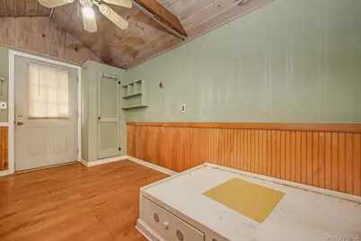 845 Karshick Street, Bohemia, NY 11716 - Photo 27