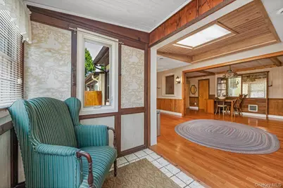845 Karshick Street, Bohemia, NY 11716 - Photo 3