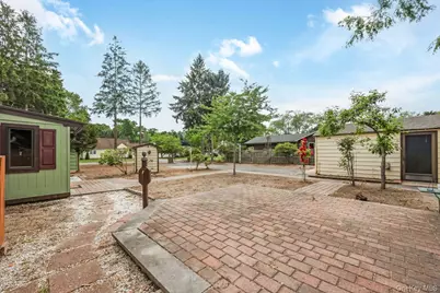 845 Karshick Street, Bohemia, NY 11716 - Photo 29