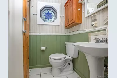 845 Karshick Street, Bohemia, NY 11716 - Photo 13