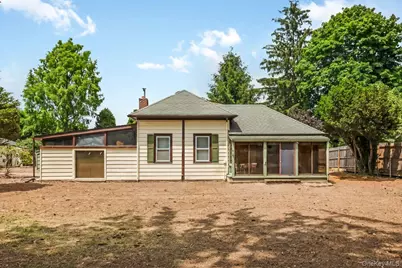 845 Karshick Street, Bohemia, NY 11716 - Photo 31