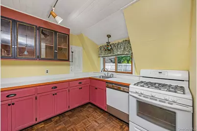 845 Karshick Street, Bohemia, NY 11716 - Photo 11