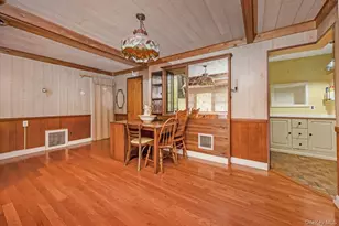 845 Karshick St, Bohemia, NY 11716 - Photo 9