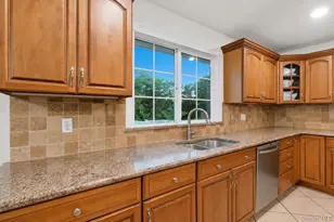 15 Guernsey Dr, New Windsor, NY 12553 - Photo 9