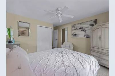 69 Roger Drive, Port Washington, NY 11050 - Photo 21