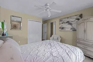 69 Roger Dr, Port Washington, NY 11050 - Photo 21