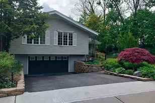 69 Roger Dr, Port Washington, NY 11050 - Photo 39