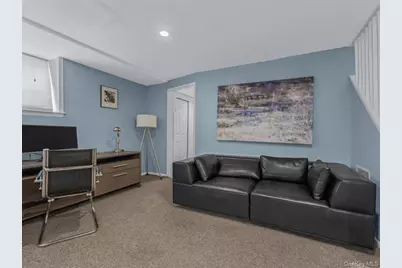 69 Roger Drive, Port Washington, NY 11050 - Photo 25