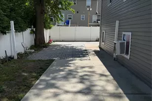 33 Washington Ave, Deer Park, NY 11729 - Photo 15
