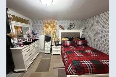 33 Washington Avenue, Deer Park, NY 11729 - Photo 9