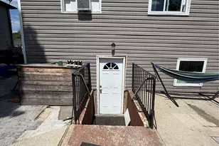33 Washington Ave, Deer Park, NY 11729 - Photo 17