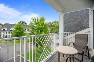 82101 Spruce Pond Cir, Plainview, NY 11803 - Photo 23