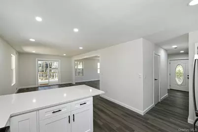 208 Lake Drive, Patchogue, NY 11772 - Photo 11
