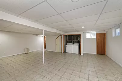 208 Lake Drive, Patchogue, NY 11772 - Photo 23
