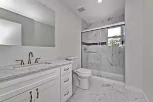208 Lake Dr, Patchogue, NY 11772 - Photo 15