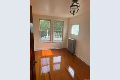 149 W Kingsbridge Road #3, Mount Vernon, NY 10550 - Photo 1