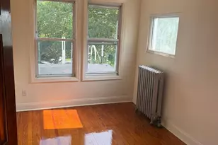 149 W Kingsbridge Rd, Mount Vernon, NY 10550 - Photo 1