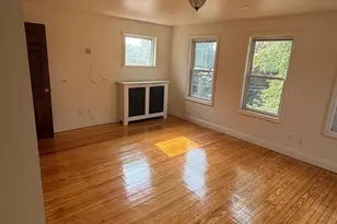 149 W Kingsbridge Rd, Mount Vernon, NY 10550 - Photo 3