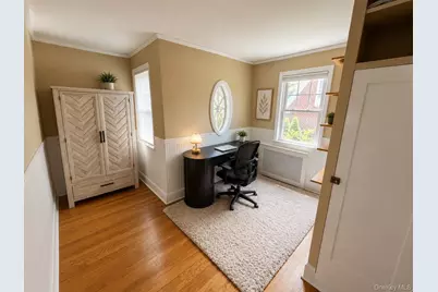 215 Seventh Avenue, Pelham, NY 10803 - Photo 7