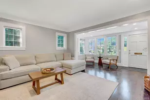 65 Roxbury Rd, Garden City, NY 11530 - Photo 9