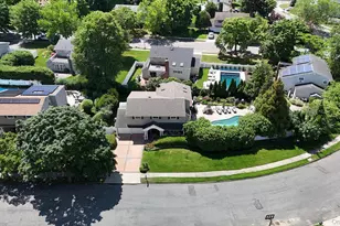 8 Griggs Dr, Greenlawn, NY 11740 - Photo 31