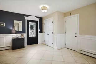 8 Griggs Dr, Greenlawn, NY 11740 - Photo 3
