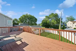 4 Dennis Ln, Bethpage, NY 11714 - Photo 19