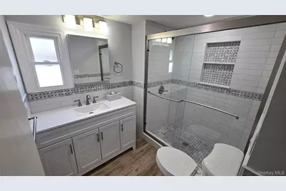 58 Betsy Ross Drive, Bohemia, NY 11716 - Photo 11