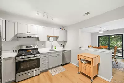 13 Redwood Drive, Highland Mills, NY 10930 - Photo 11