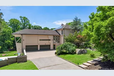 150 Pinecrest Drive, Hastings on Hudson, NY 10706 - Photo 3