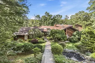 1 Brothers Ct, Dix Hills, NY 11746 - Photo 3
