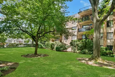 1101 Midland Avenue #411, Bronxville, NY 10708 - Photo 3