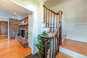54 Westfield Dr, Centerport, NY 11721 - Photo 7