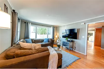 54 Westfield Drive, Centerport, NY 11721 - Photo 9