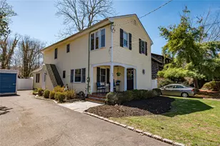 54 Westfield Dr, Centerport, NY 11721 - Photo 3