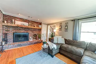 54 Westfield Dr, Centerport, NY 11721 - Photo 11