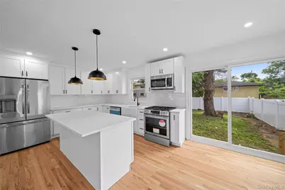207 Wright Street, Westbury, NY 11590 - Photo 9