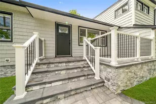 207 Wright St, Westbury, NY 11590 - Photo 3