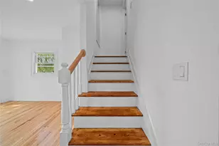 207 Wright St, Westbury, NY 11590 - Photo 15