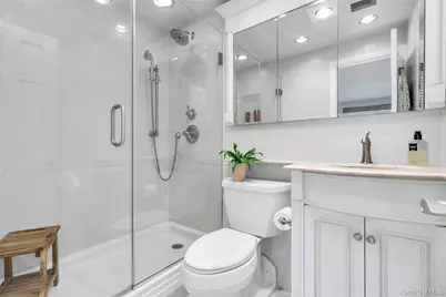 2 Richmond Road #5W, Long Beach, NY 11561 - Photo 13