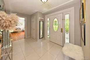 11 Deerwood Rd, Spring Valley, NY 10977 - Photo 17