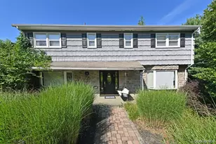 11 Deerwood Rd, Spring Valley, NY 10977 - Photo 15