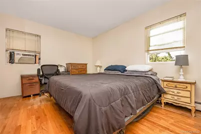28 Baldwin Street, Farmingdale, NY 11735 - Photo 11