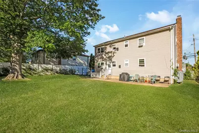 28 Baldwin Street, Farmingdale, NY 11735 - Photo 29